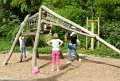 05 - Eine Holzgiraffe zum Klettern.